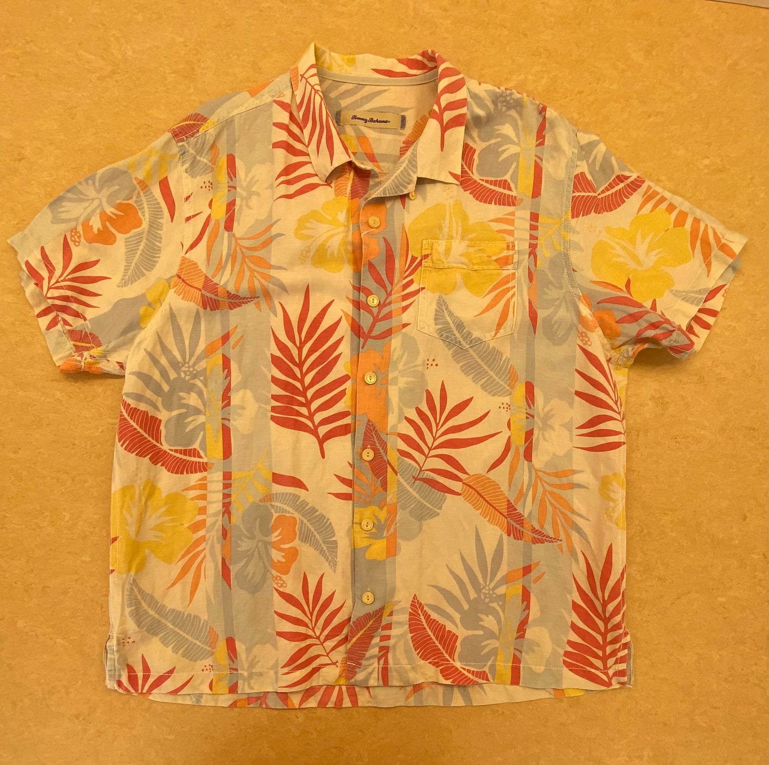 Tommy Bahama のアロハシャツ