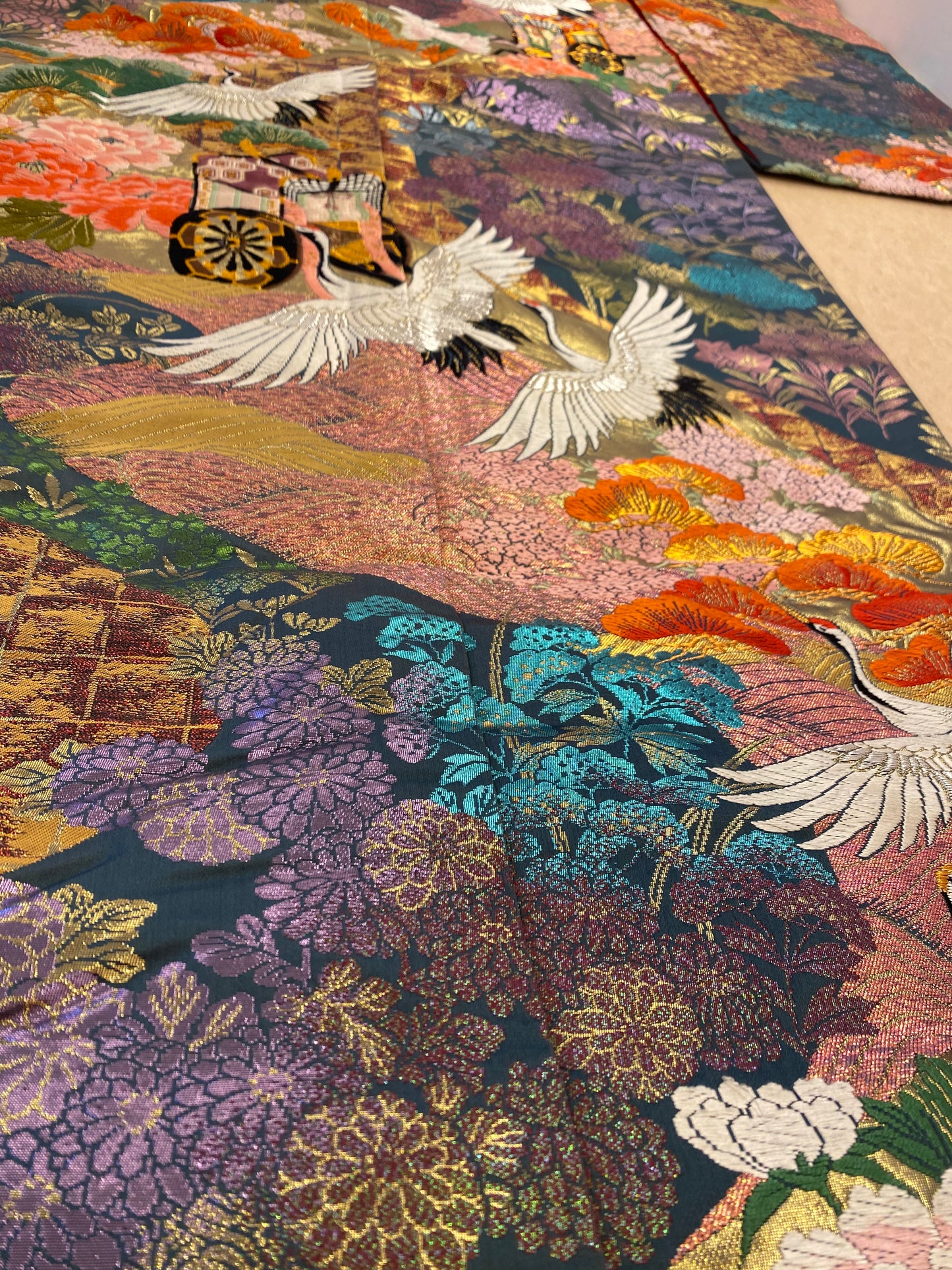 [USED]色打掛（御所車と四季の花）kimono/K20260126